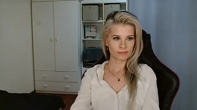 Czat XXX na żywo – KristineGlow