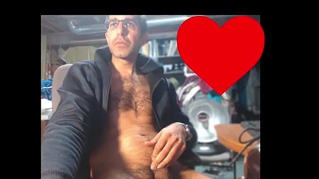 Pokazy przed kamerką – Gsmile1