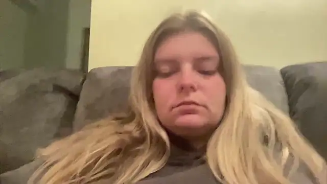 Ellarose-xo Webcam show