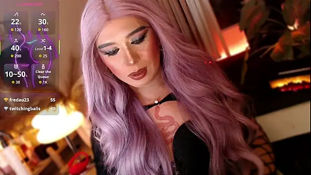 mslilly_croft's Webcam Show