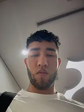 liam_bronw 在線直播表演