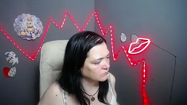 LauraFinn Live XXX-chat