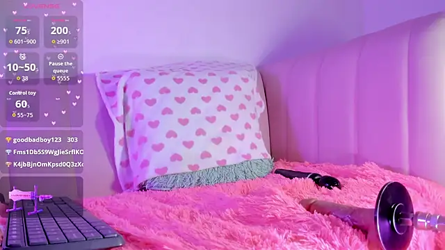 Онлайн чат XXX Connie_Cherxx