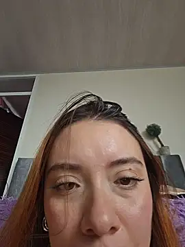 Онлайн чат XXX valery_mora