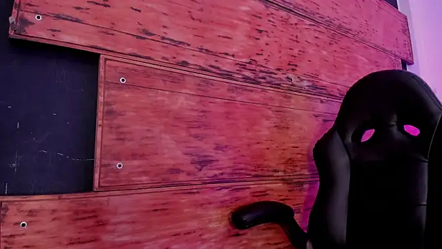 Chat +18 de Fernanda_liie_ ao vivo