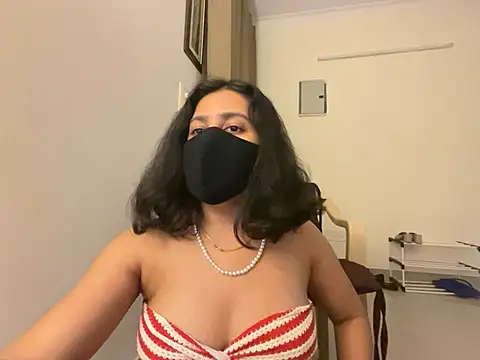 Anna_girl22 在線直播表演