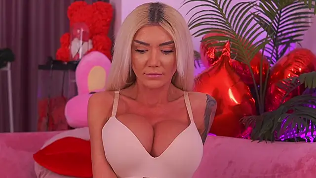 fallingangel Chat XXX in diretta