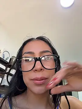 pregnant_sofii18のライブXXXチャット