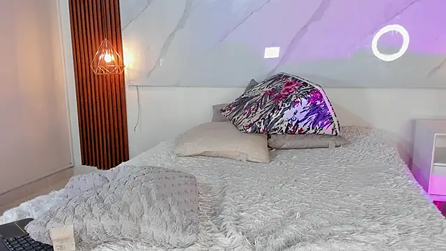 แชท XXX สดของ Marie_Castelzc