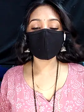 Chatroom XXX en direct de Monalisha_G