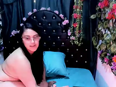 CristalZafiro's Live XXX Chat