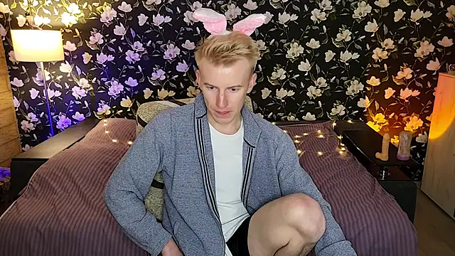 Vuitton Live XXX Chat