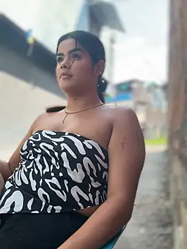 Kaily_Sweet16: онлайн-секс-чат