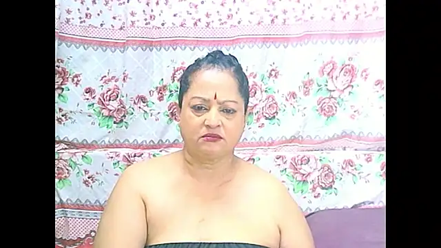 matureindian's Live XXX Chat