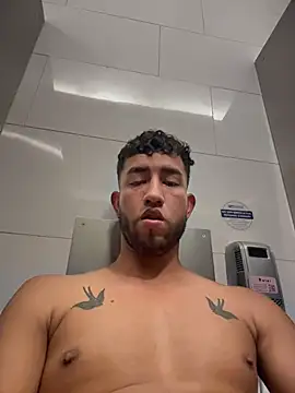 liam_bronw 即時 XXX 聊天