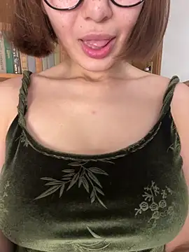 Chatroom XXX en direct de Tatar_Spring