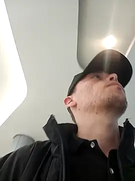 Živý XXX chat Damiianm