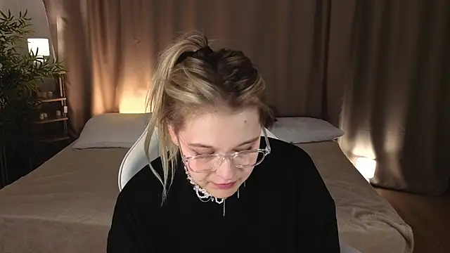 Онлайн чат XXX Colleen_Blake