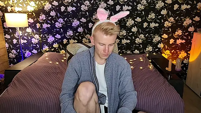 Show modela Vuitton na web-kameri