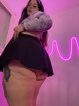 XXX chat uživo modela Mizztikaa