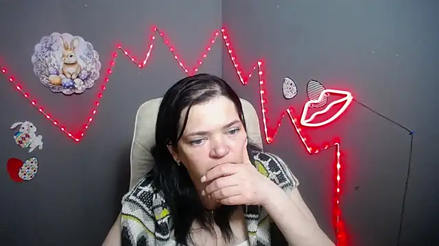 XXX chat uživo modela LauraFinn