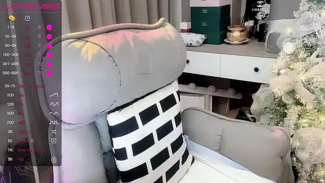 Monica-666888- 在線直播表演