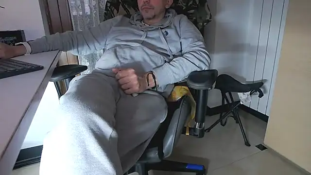 roby24m2 Webcam show