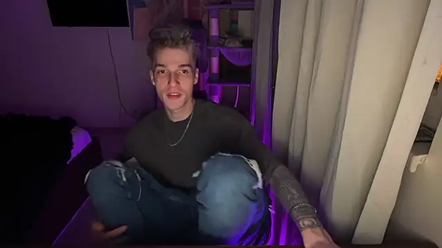 Вебкам-шоу davesinner