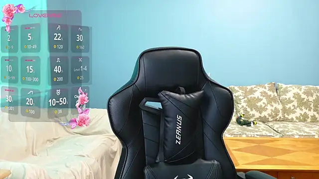 Онлайн чат XXX TreeJeanne