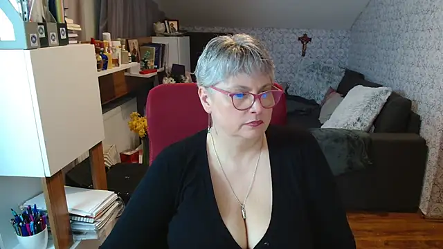 bigtits4you's Live XXX Chat