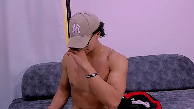 axxel_body – webcam-show