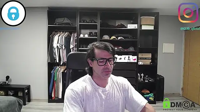 Živý XXX chat latinoo23bom