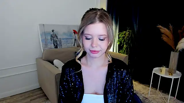 دردشة FollowLovee الجنسية المباشرة