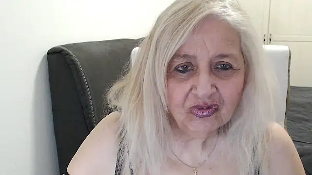 دردشة SusiLifeXXX الجنسية المباشرة