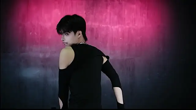 Queen-Vibe's Live XXX Chat