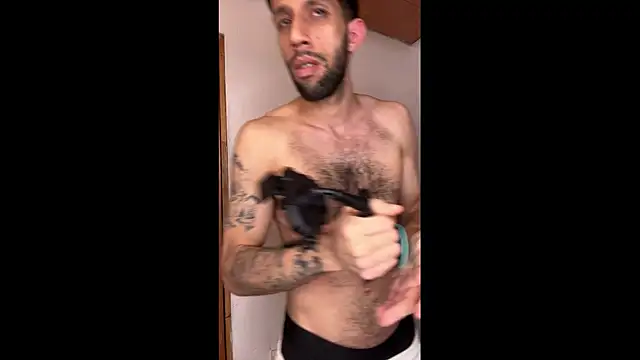 Show modela Karim_mansur na web-kameri