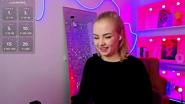 StephanieSweetyn Live XXX chat