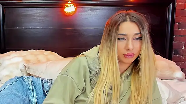 ChristynaRoss: онлайн-секс-чат