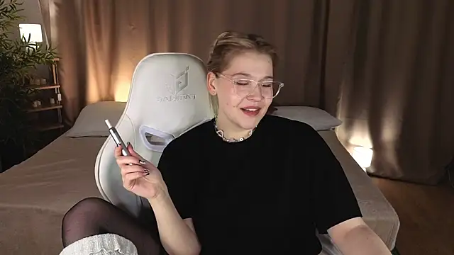 Colleen_BlakeのライブXXXチャット