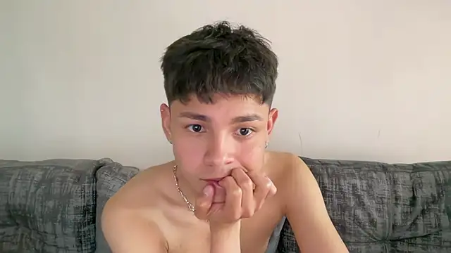 Andy_Belier23 Live XXX-chat