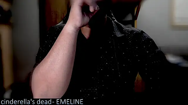 _x_rated_ élő XXX-chatje