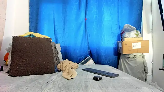 แชท XXX สดของ BlowMommy_