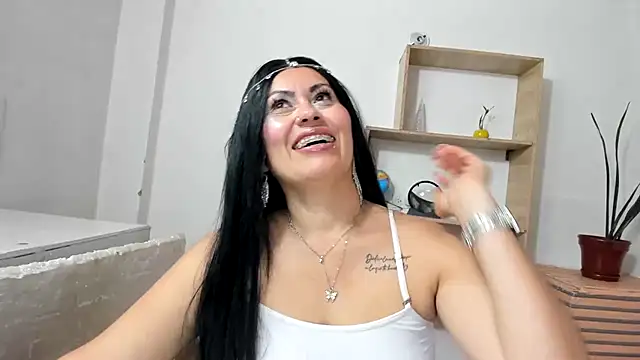 Tania_mature Live XXX-chat