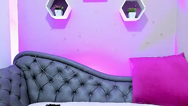 Laskhmi_ Live XXX Chat