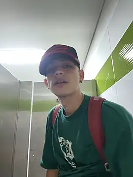 HarryGaze: απευθείας συνομιλία ΧΧΧ