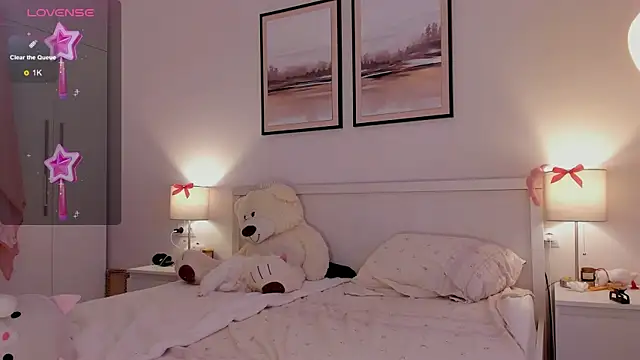 diana_nier's Live XXX Chat