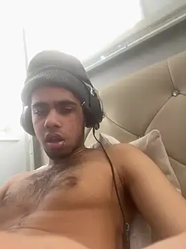 iLoveGirlsOnlyStr8Asf ওয়েবক্যাম শো