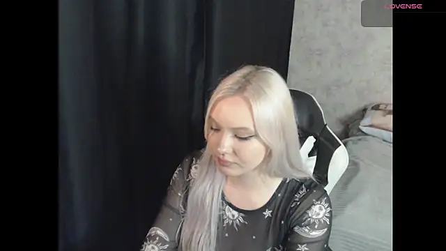 VikaPowers Live XXX-chat