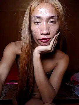 PeachyLuxe live XXX chat