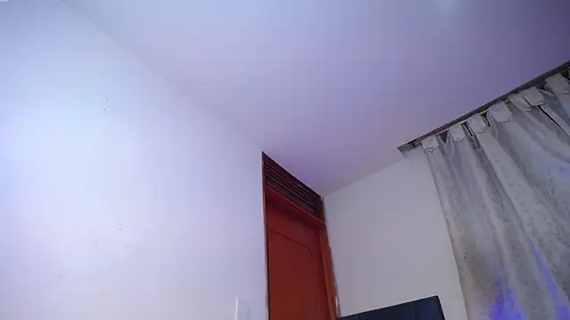 TOMBOYSEXX 在線直播表演